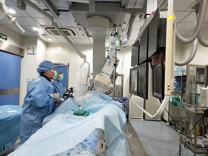 介入手术 (3).jpg